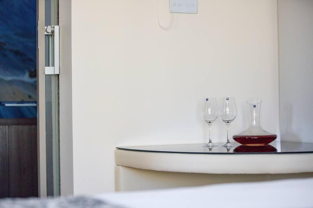 Ni President Suite, Demani President Suites 锡蒂亚 外观 照片